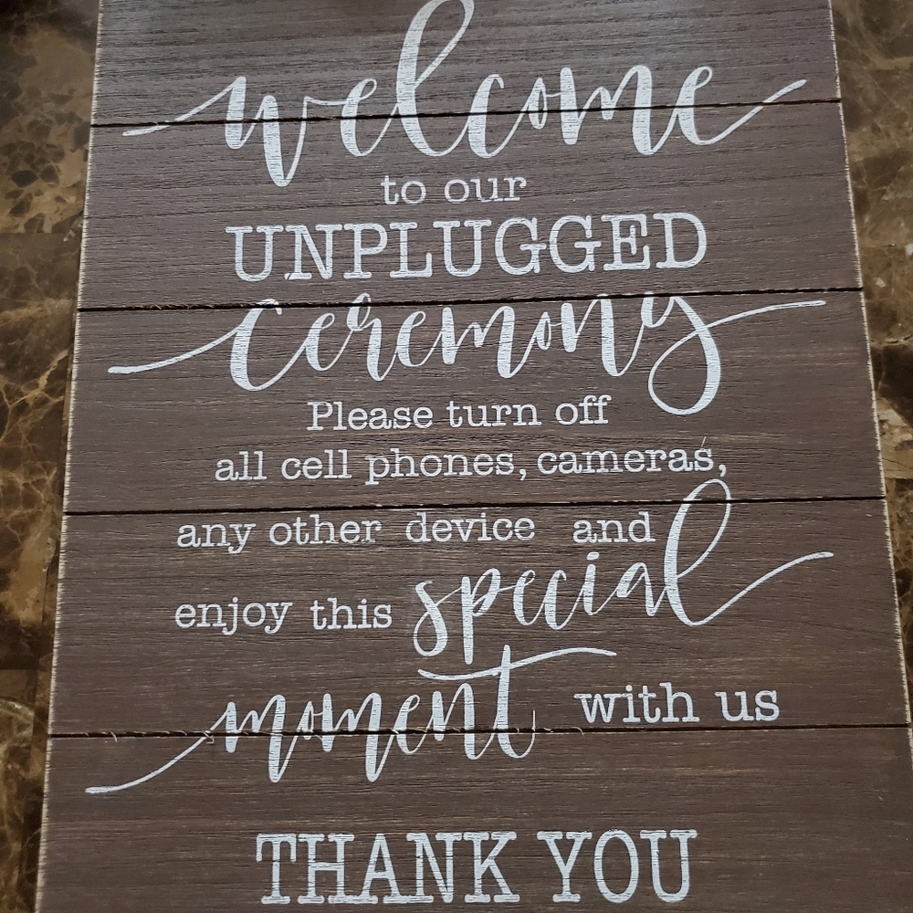 Wedding unplugged sign